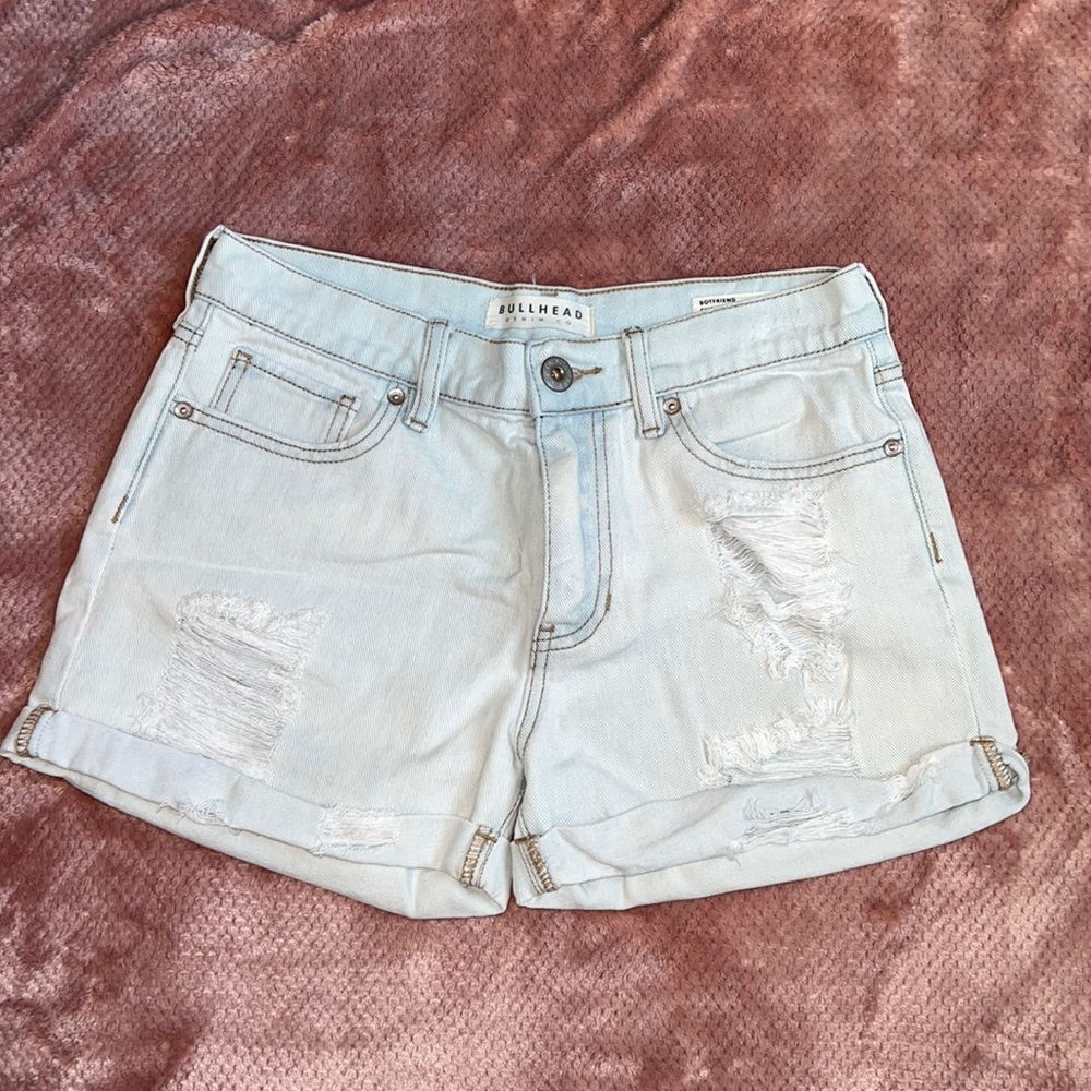Womans Bullhead Jean Shorts